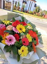 Букет цветов из:  Герберы #REPLACE_PRED# Саянский